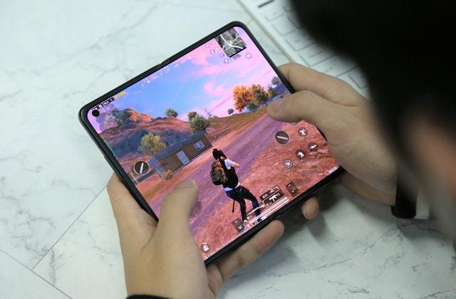 和平精英辅助【保时捷直装V6.5稳定版】无后防抖 全屏自瞄 范围伤害 子弹追踪 空投透视